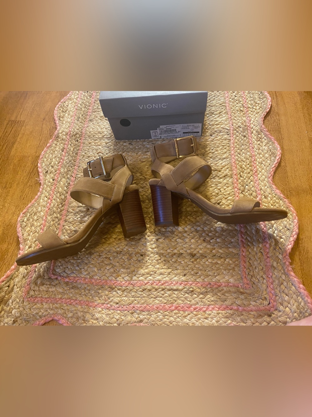 Vionic Sofia Wheat Suede Ankle Strap Block Heel Sandal 8 clean girl boho chic